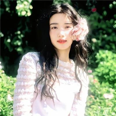 我养了一只九尾狐